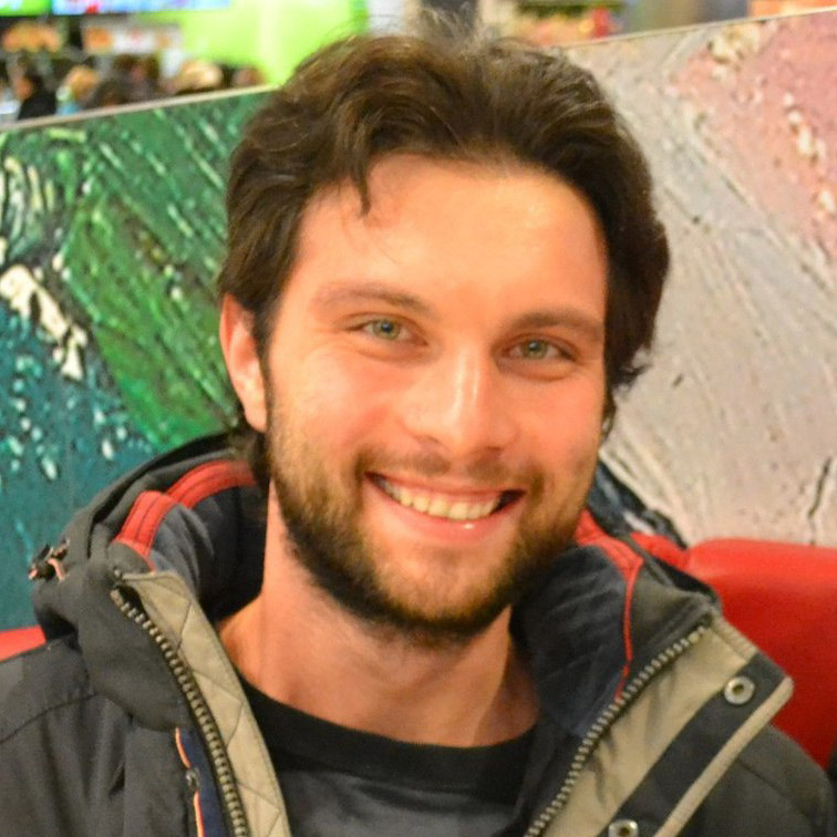 Роман Аристов