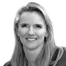 Лора Бейл (Laura Beil)