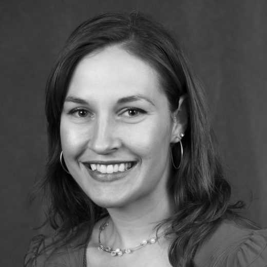 Тара Смит (Tara C. Smith)